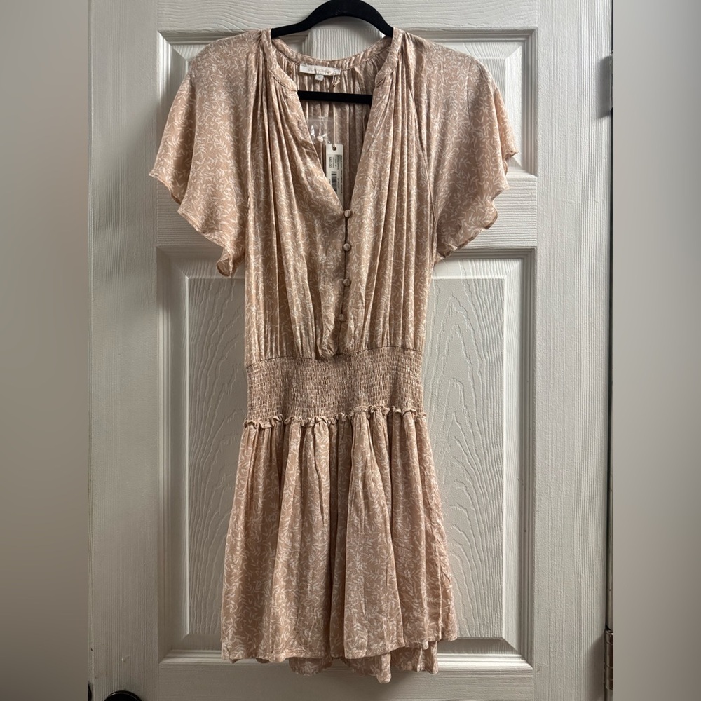 🆕 Olivaceous Floral Boho Mini Dress Size Medium